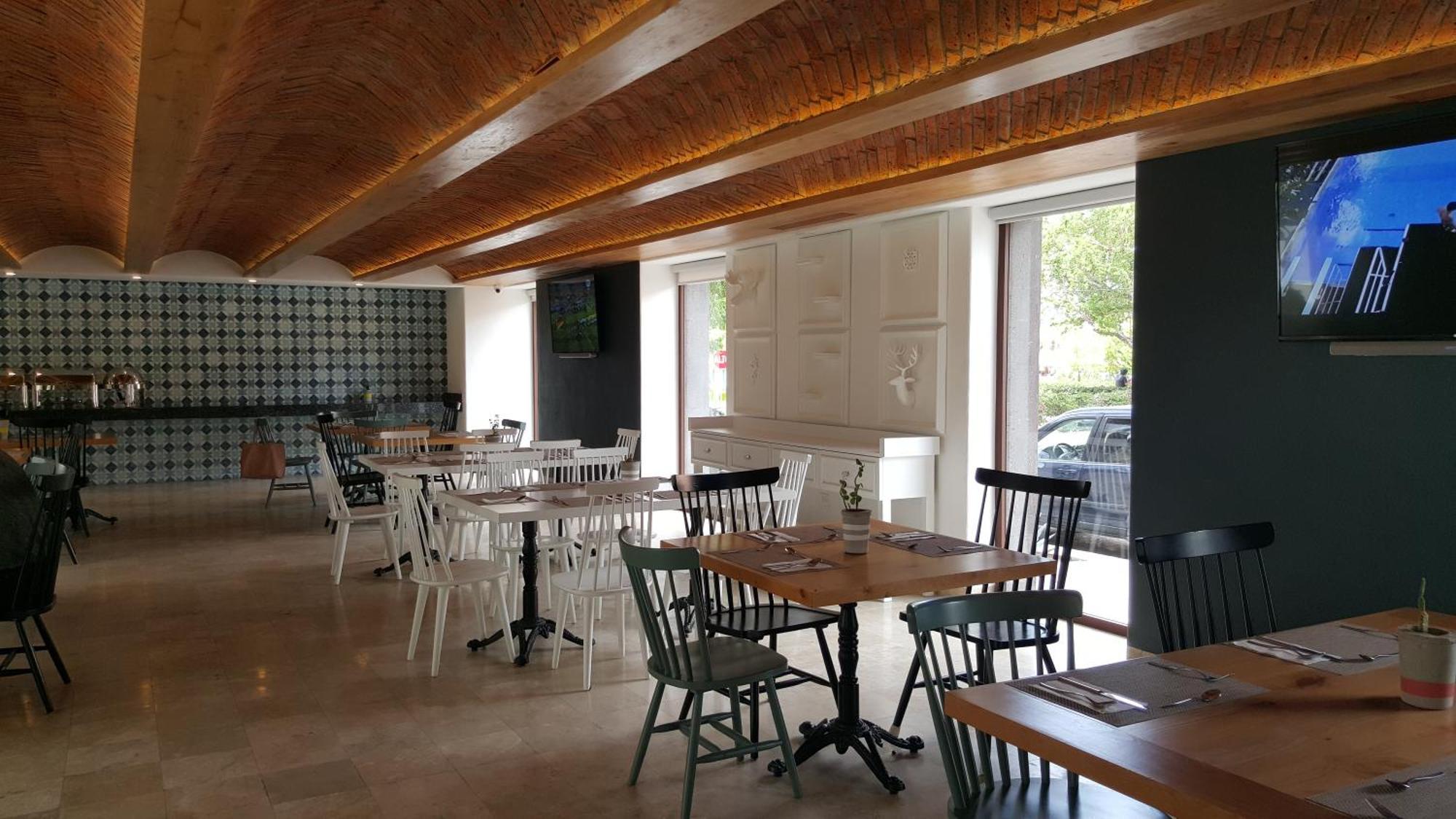 Hotel Catedral La Paz Εξωτερικό φωτογραφία Interior of the restaurant