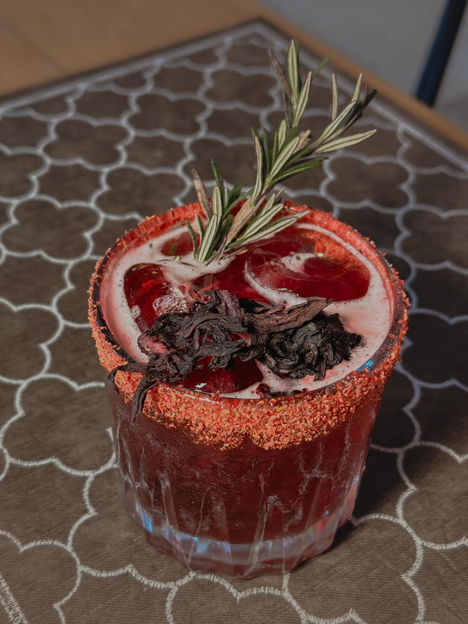Hotel Catedral La Paz Εξωτερικό φωτογραφία A blood orange margarita