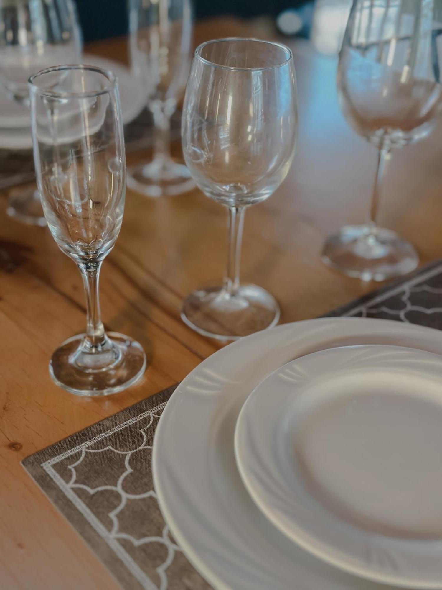 Hotel Catedral La Paz Εξωτερικό φωτογραφία Champagne glasses
